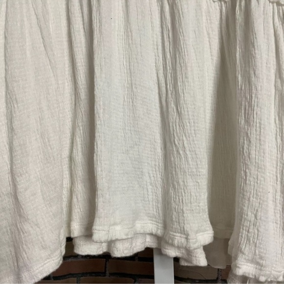 Taylor & Sage Women’s L Sleeveless Women’s Pullover Top Off White blouse - Picture 7 of 7